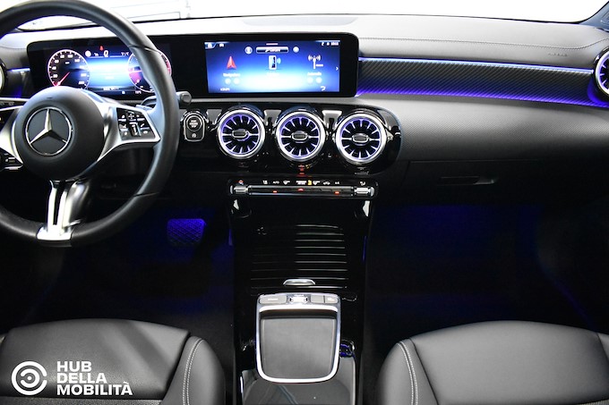 MERCEDES-BENZ CLA 180 d Automatic Shooting Brake Progressive Advanced Plus